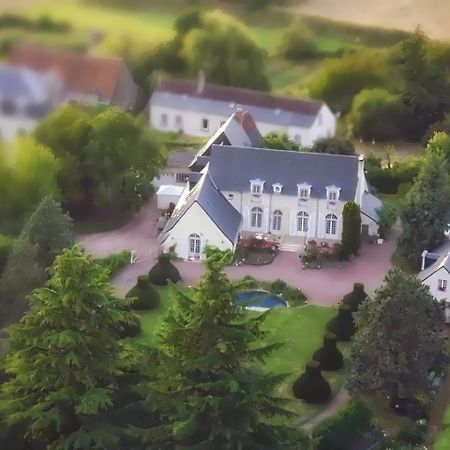 Bed and Breakfast La Carriere Charentilly Exterior foto