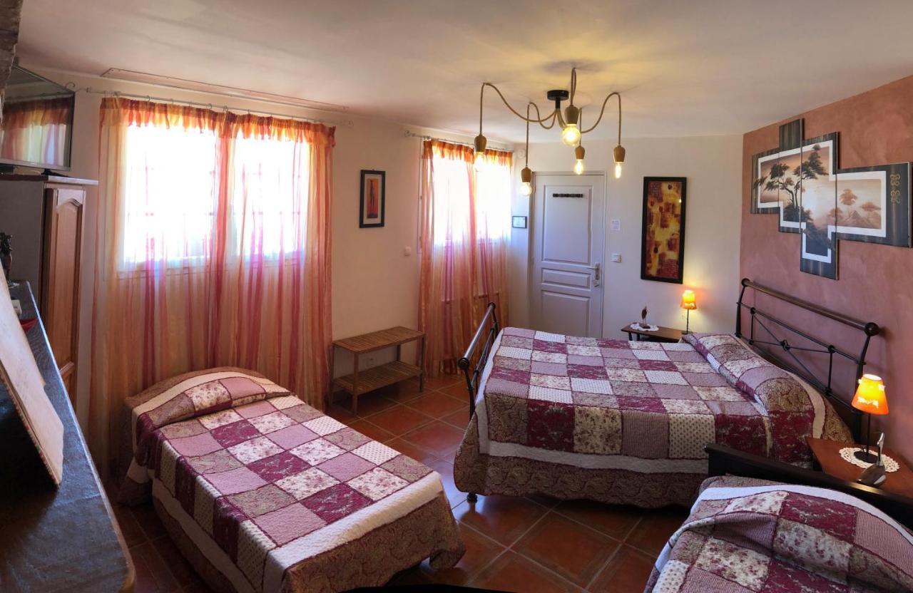 Bed and Breakfast La Carriere Charentilly Exterior foto