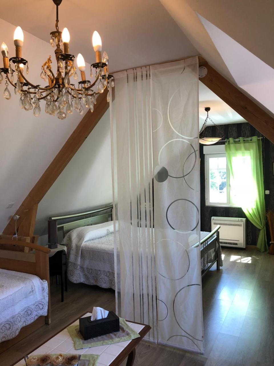 Bed and Breakfast La Carriere Charentilly Exterior foto